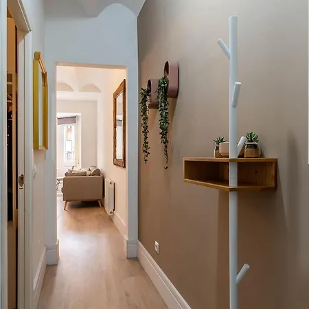 Apartment 4212 - Ab Poble Sec *